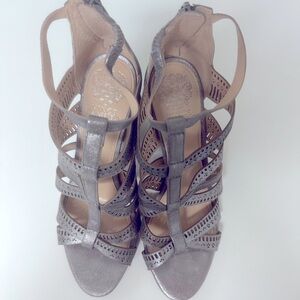 VINCE CAPUTO SANDALS